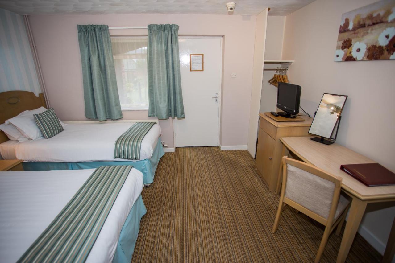 The Manor Guest House Cheadle  Exterior foto